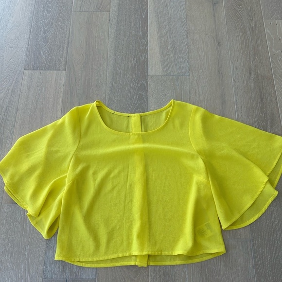 bebe Yellow Button-Back Blouse - Picture 2 of 6